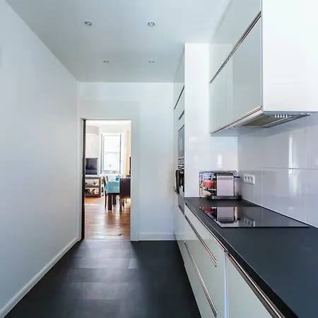 Апартаменти Luckey Homes - Rue Gardague *